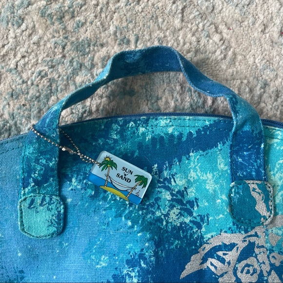 Tropical Island Tote Bag ๐ ๐ด - Picture 3 of 5